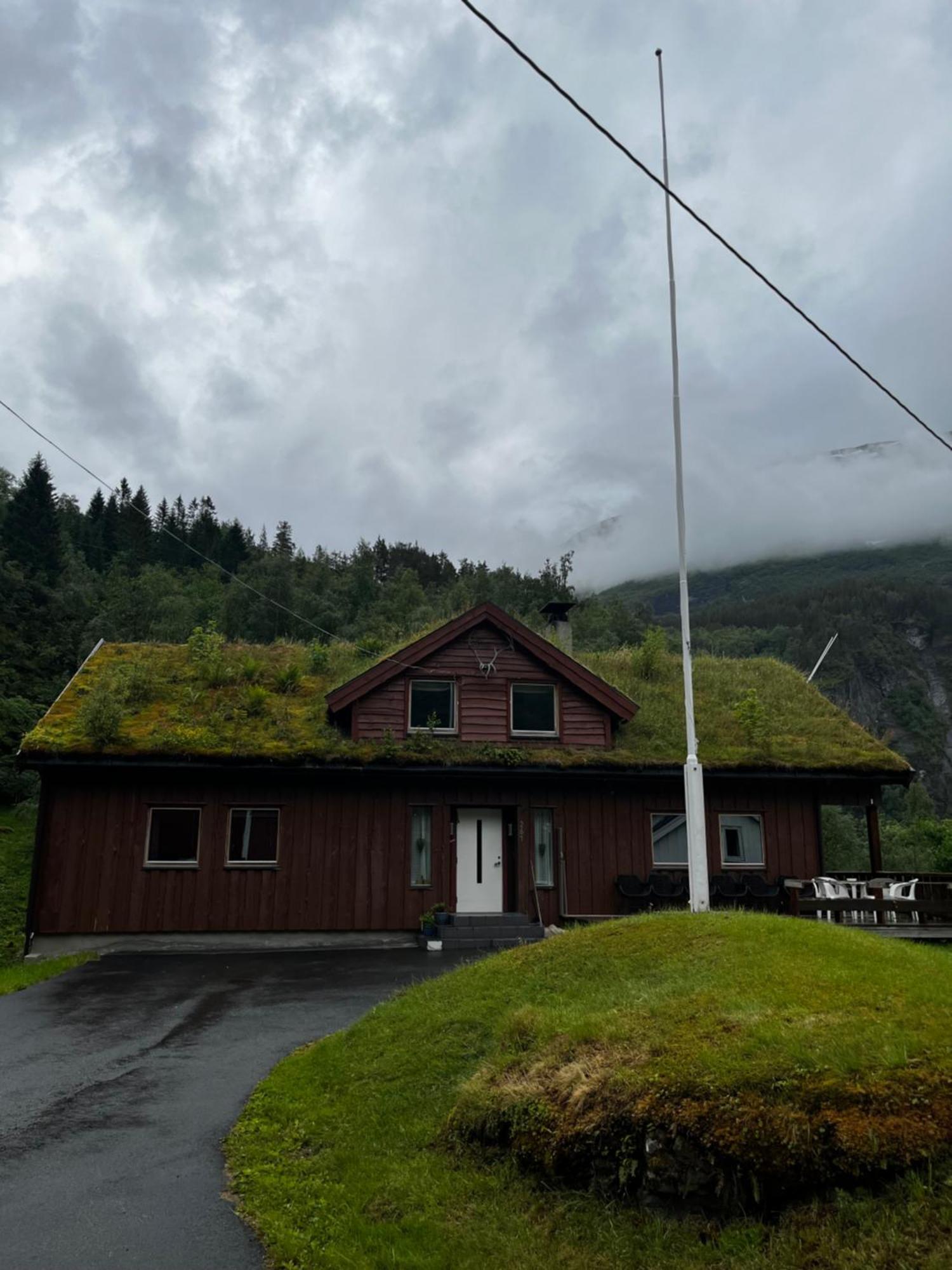 Fossen Accommodation Geiranger Cameră foto